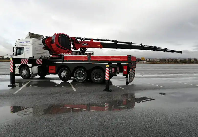 AKC 105.001 XL7 Katlanır Bomlu Vinç