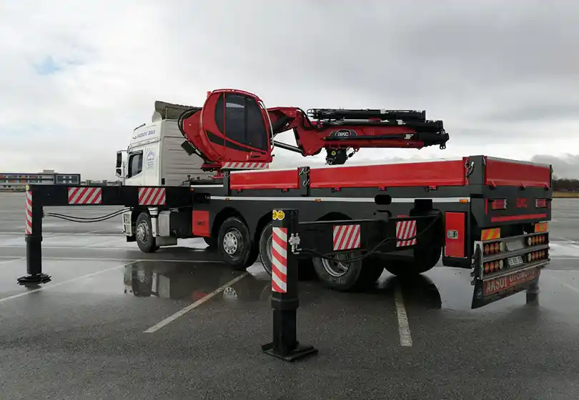 AKC 105.001 XL7 Katlanır Bomlu Vinç