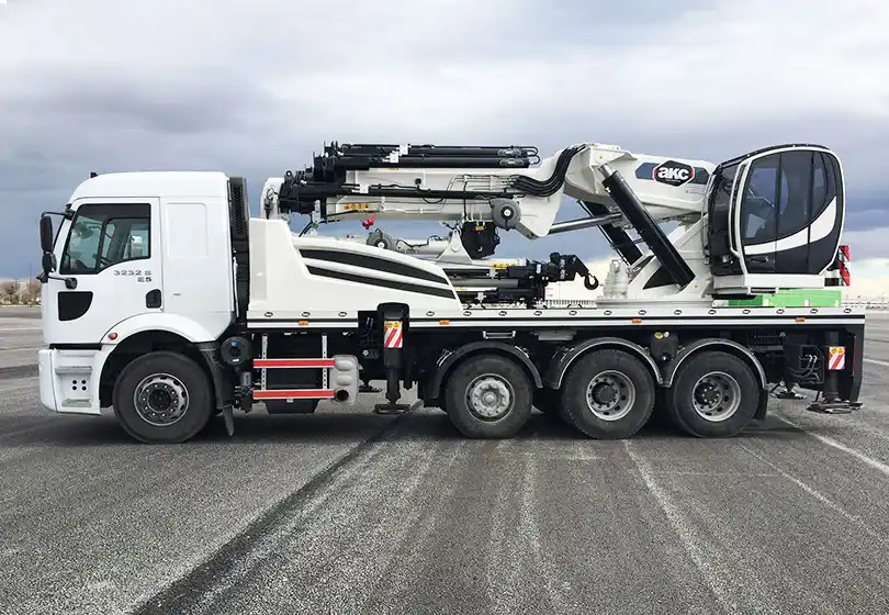 AKC 135.002 L6 / L5 Katlanır Bomlu Vinç