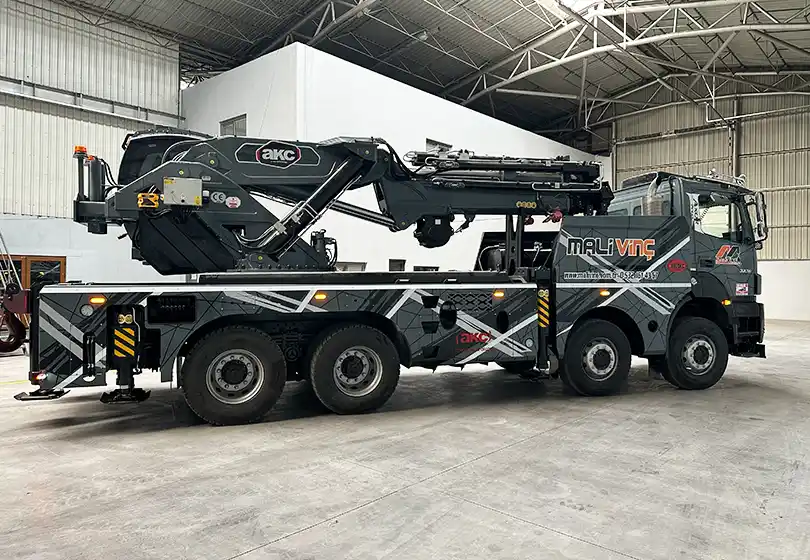 AKC 135.002 L6 / L5 Katlanır Bomlu Vinç