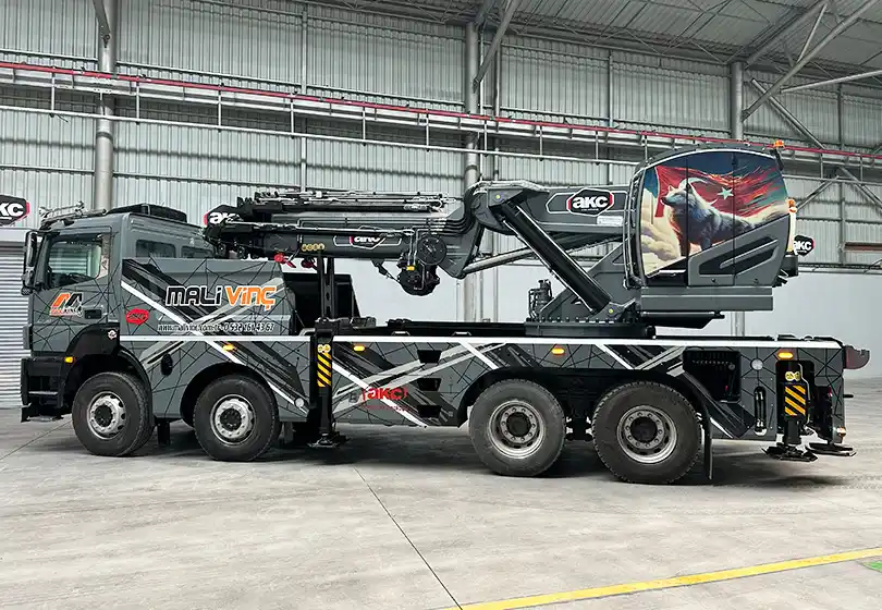 AKC 135.002 L6 / L5 Katlanır Bomlu Vinç