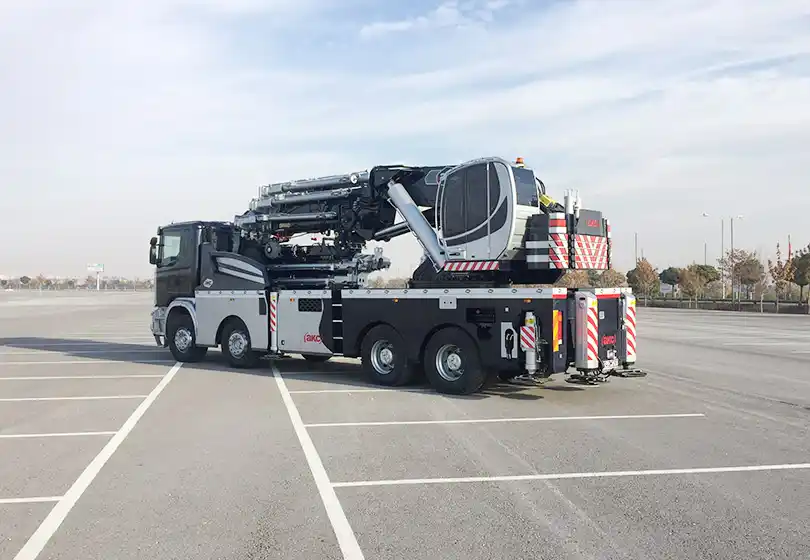 AKC 225.002 L7 / L5 Katlanır Bomlu Vinç