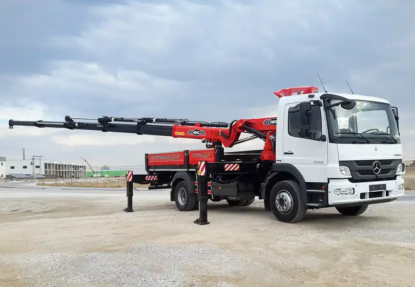 AKC 24.001 L5 Katlanır Bomlu Vinç