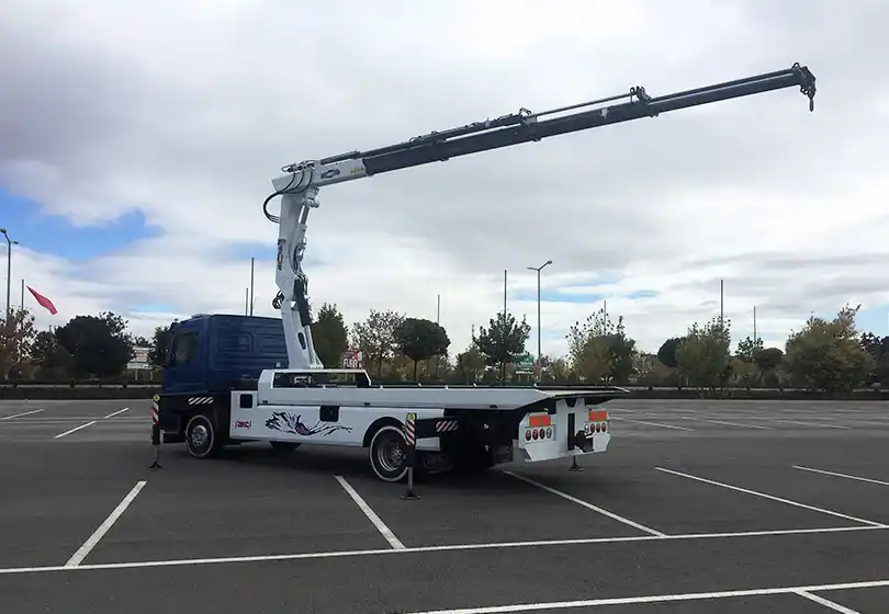 AKC 24.001 TK4 преклопен кран со стрела