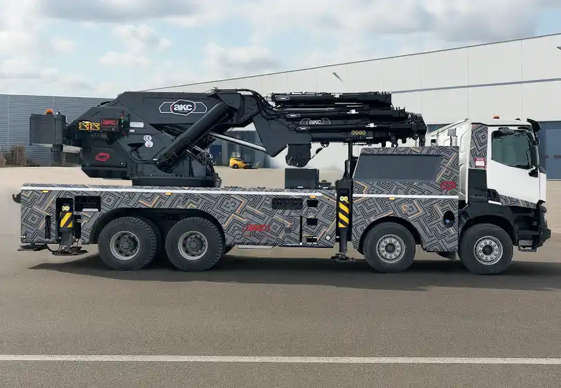 AKC 300.002 L8 / L6 Katlanır Bomlu Vinç