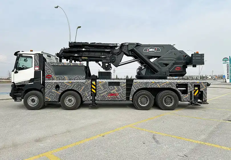 AKC 300.002 L8 / L6 Katlanır Bomlu Vinç