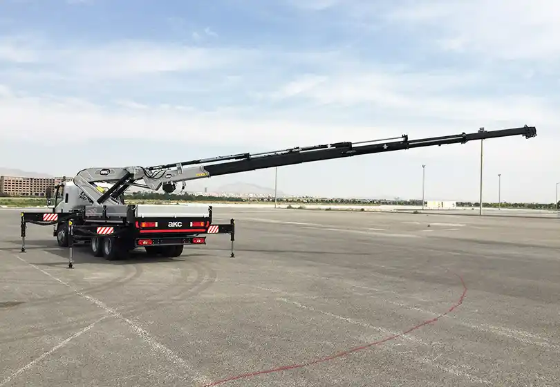 AKC 30.001 FS6 Katlanır Bomlu Vinç