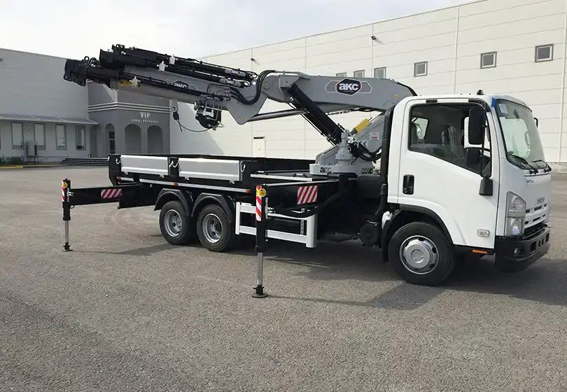 AKC 30.001 FS6 Katlanır Bomlu Vinç