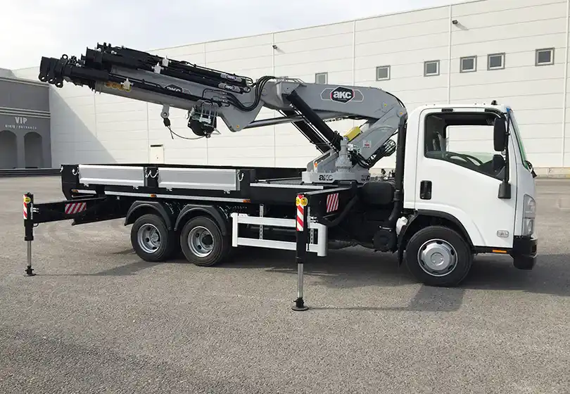 AKC 30.001 FS6 Katlanır Bomlu Vinç