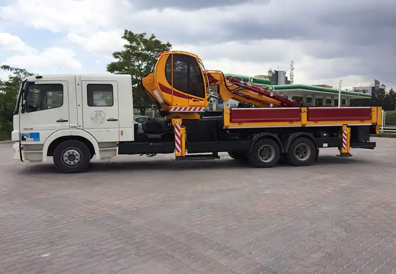 AKC 45.001 FS6 Katlanır Bomlu Vinç