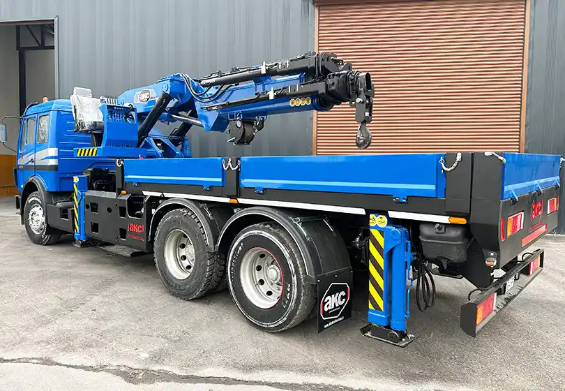 AKC 45.001 FS6 Katlanır Bomlu Vinç