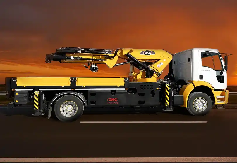 AKC 45.001 L6 Katlanır Bomlu Vinç