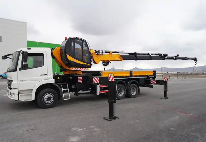 AKC 45.001 L6 преклопен кран со стрела