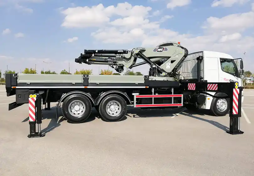 AKC 60.001 L7 Katlanır Bomlu Vinç