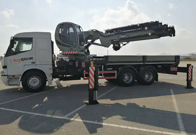 AKC 60.001 L7 Katlanır Bomlu Vinç