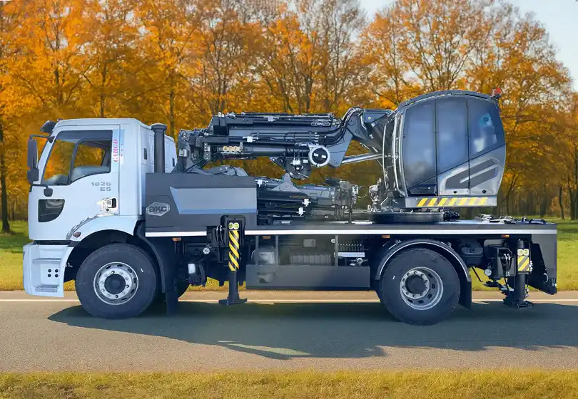 AKC 75.002 K5 / L4 Katlanır Bomlu Vinç