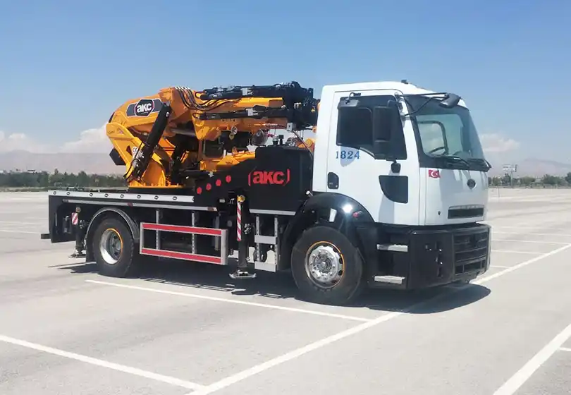 AKC 75.002 K5 / L4 Katlanır Bomlu Vinç