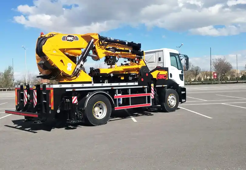 AKC 75.002 K5 / L4 Katlanır Bomlu Vinç