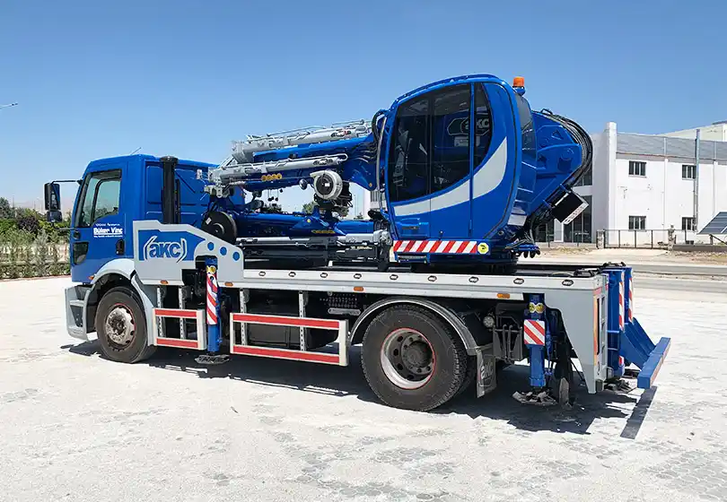 AKC 75.002 K5 / L4 Katlanır Bomlu Vinç