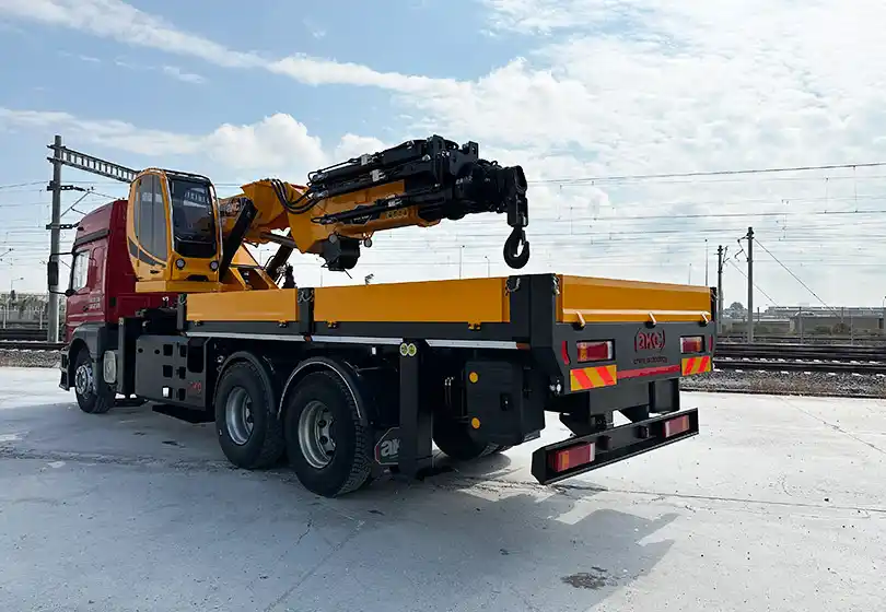 AKC 80.001 FS 7 Katlanır Bomlu Vinç