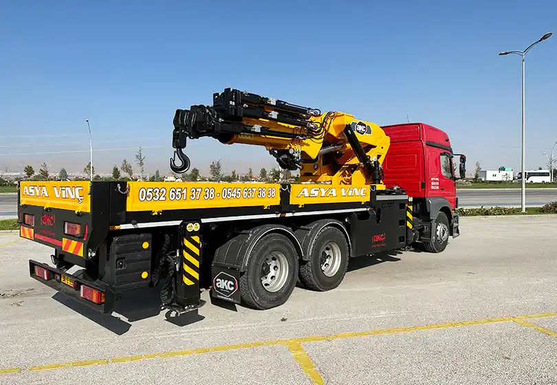 AKC 80.001 FS 7 Katlanır Bomlu Vinç