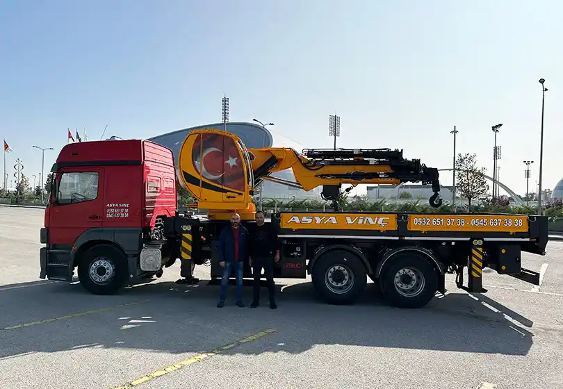 AKC 80.001 FS 7 Katlanır Bomlu Vinç