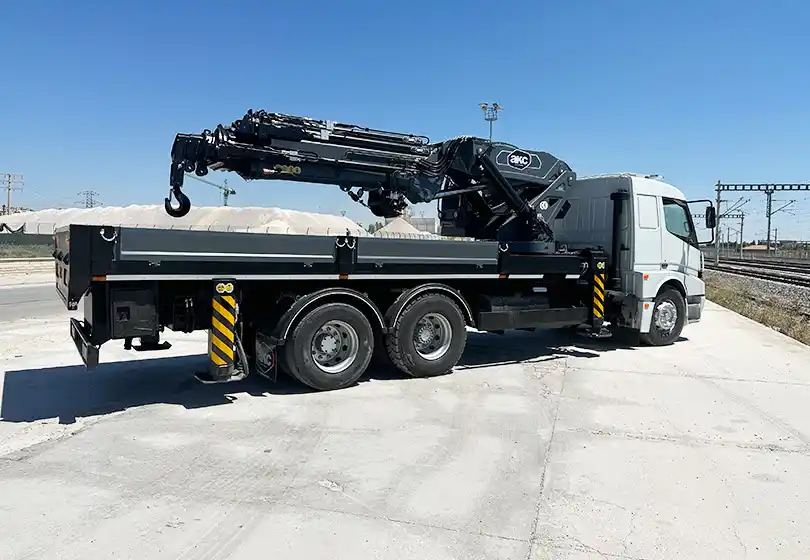 AKC 90.002 FS 6 / L4 Katlanır Bomlu Vinç