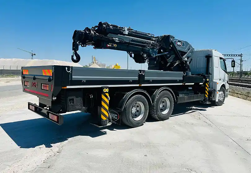 AKC 90.002 L6 / L4 Katlanır Bomlu Vinç